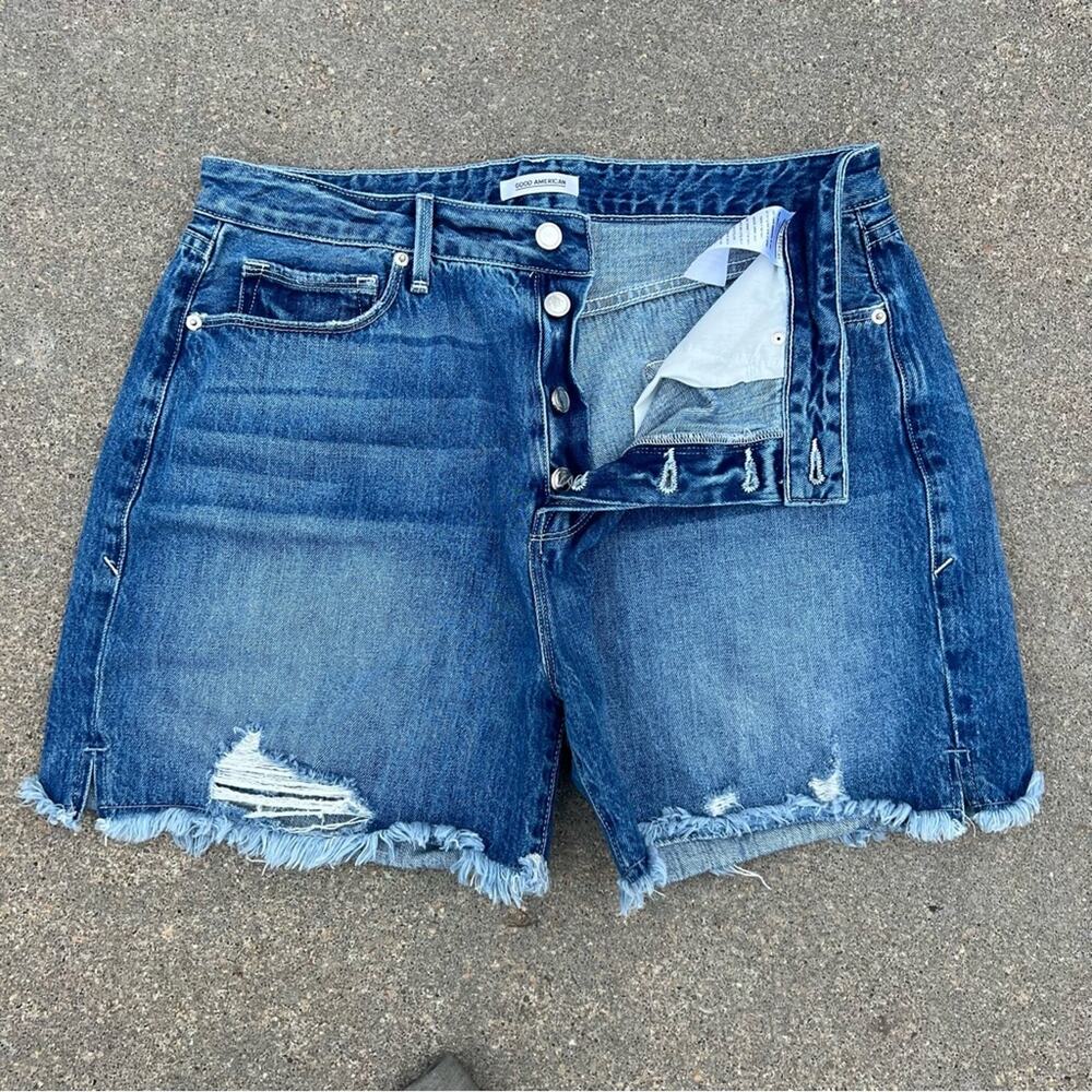 Good American high waist button fly cut off distressed jean shorts size 14/32 - Picture 1 of 7